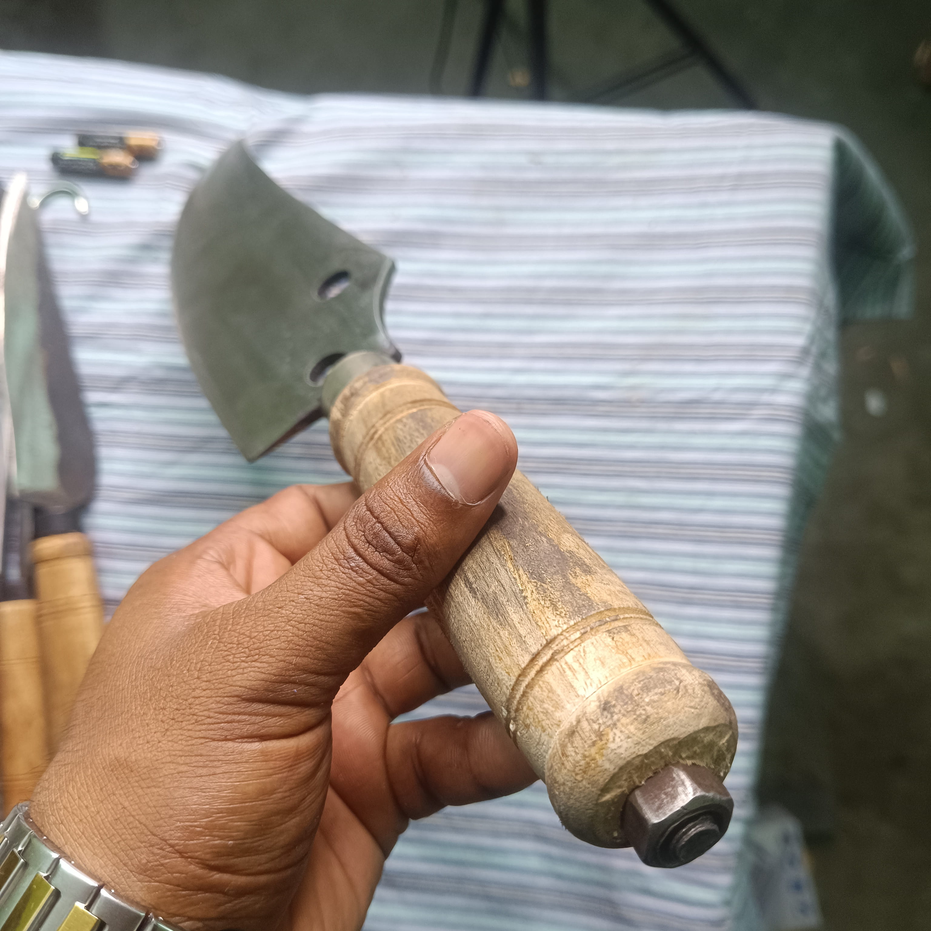 পাকা লোহার চাপাতি সহ কুরবানির সেরা প্যাকেজ।সকল আইটেম একসাথে।